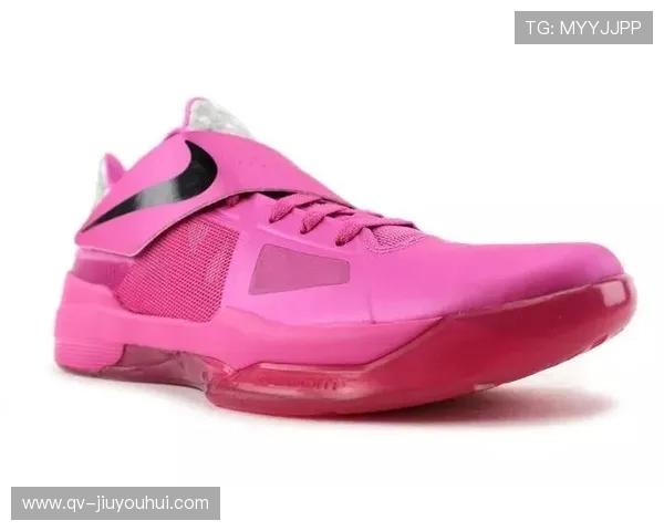 时尚运动风潮之足球袜男拼色搭配穿搭指南趋势全面解析大全推荐集